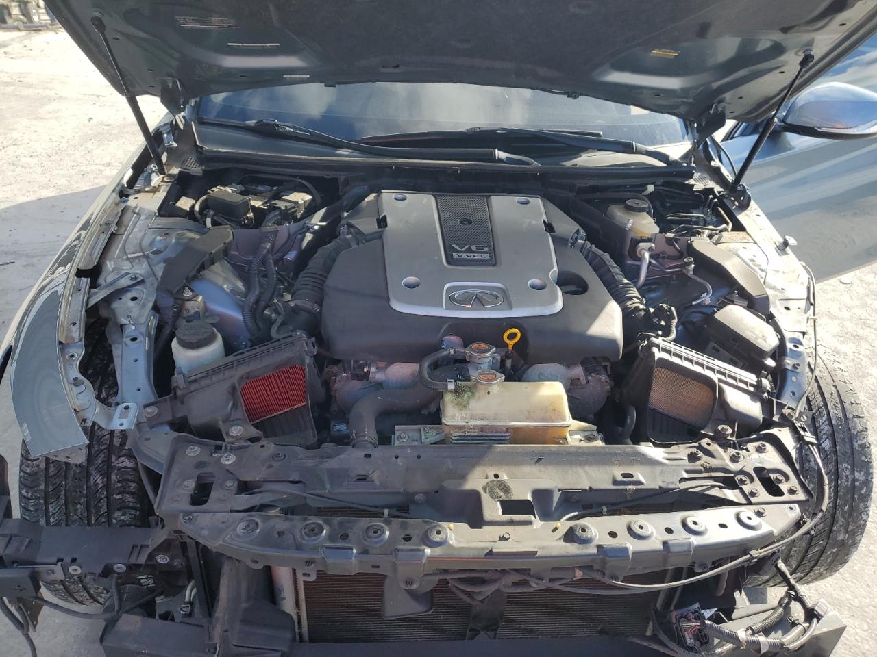 2014 Infiniti Q50 - Image 11