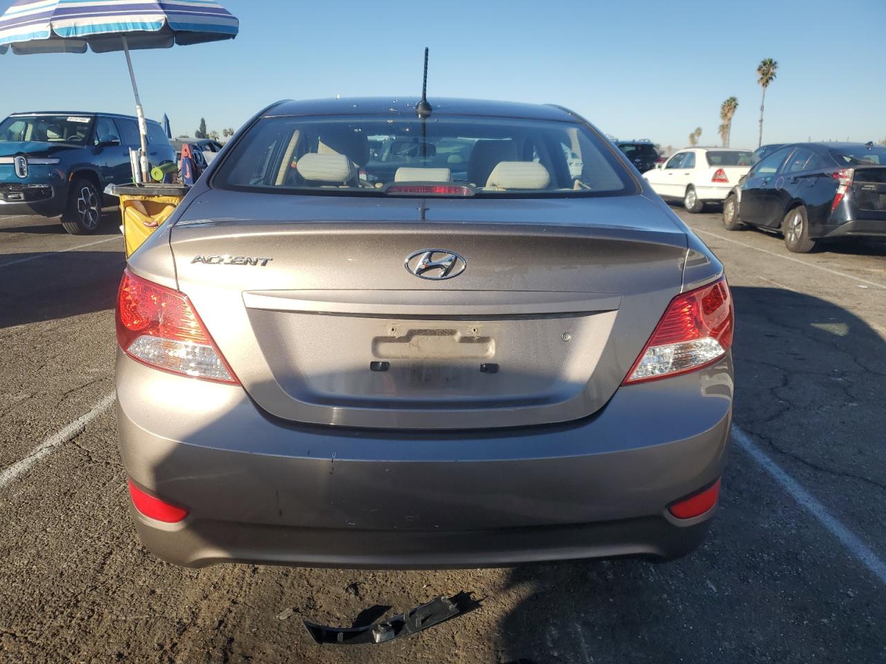 2013 Hyundai Accent Gls VIN: KMHCT4AE4DU500355 Lot: 81859374