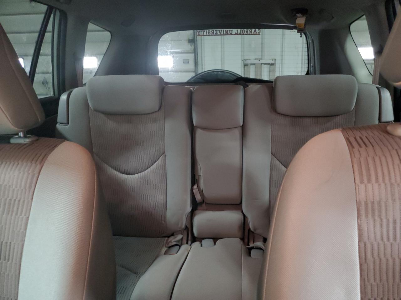 2010 Toyota RAV 4 - Image 10