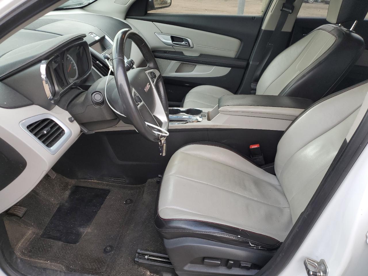 2011 GMC Terrain - Image 7