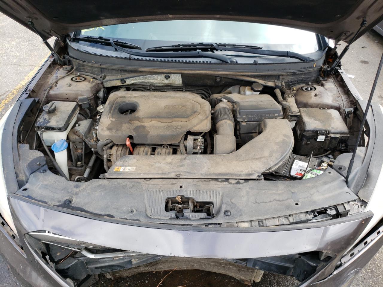 2016 Hyundai Sonata - Image 11