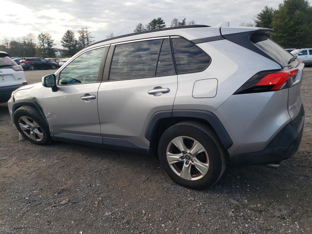 2020 Toyota RAV 4 - Image 2