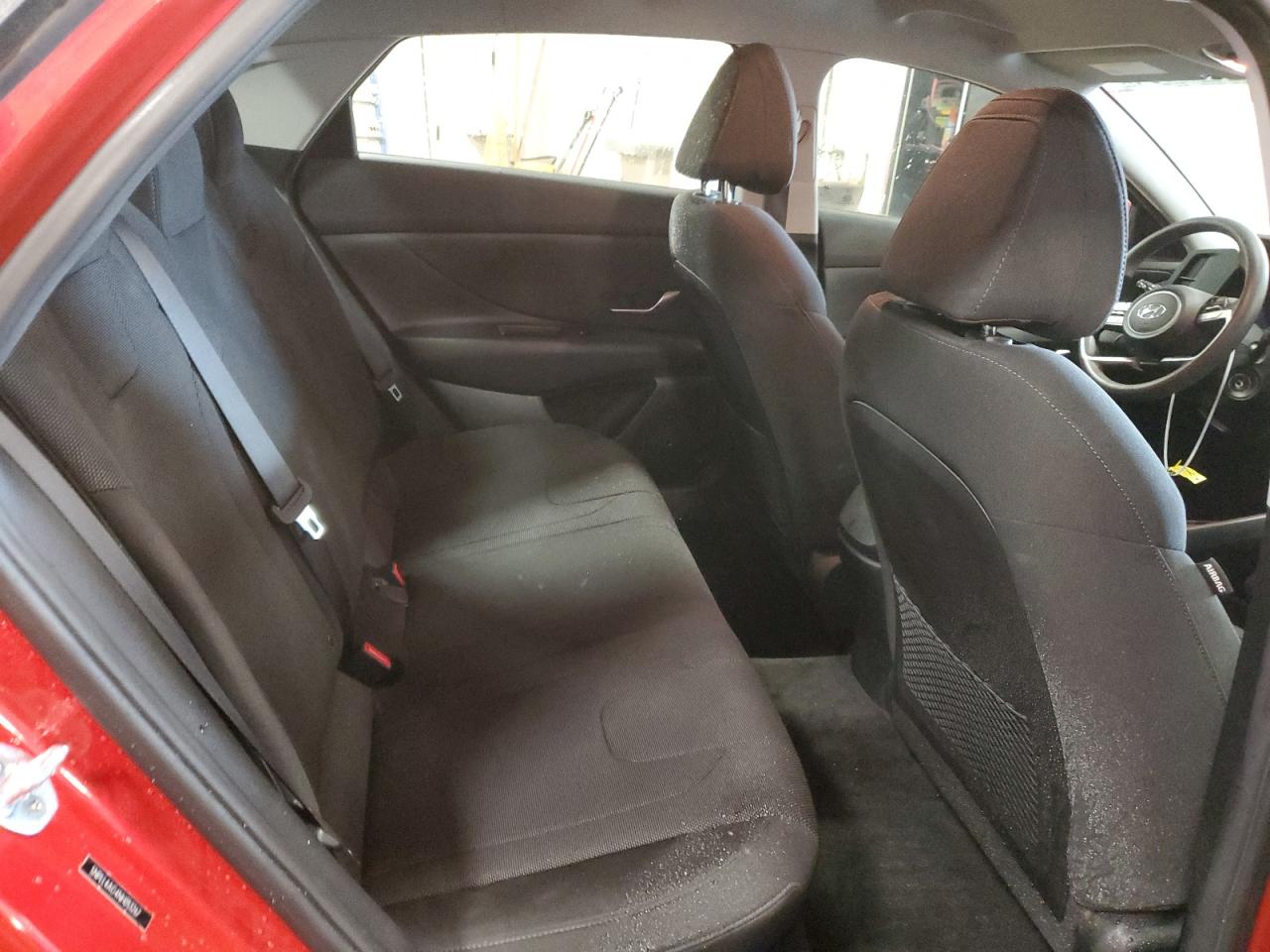 2022 Hyundai Elantra - Image 10