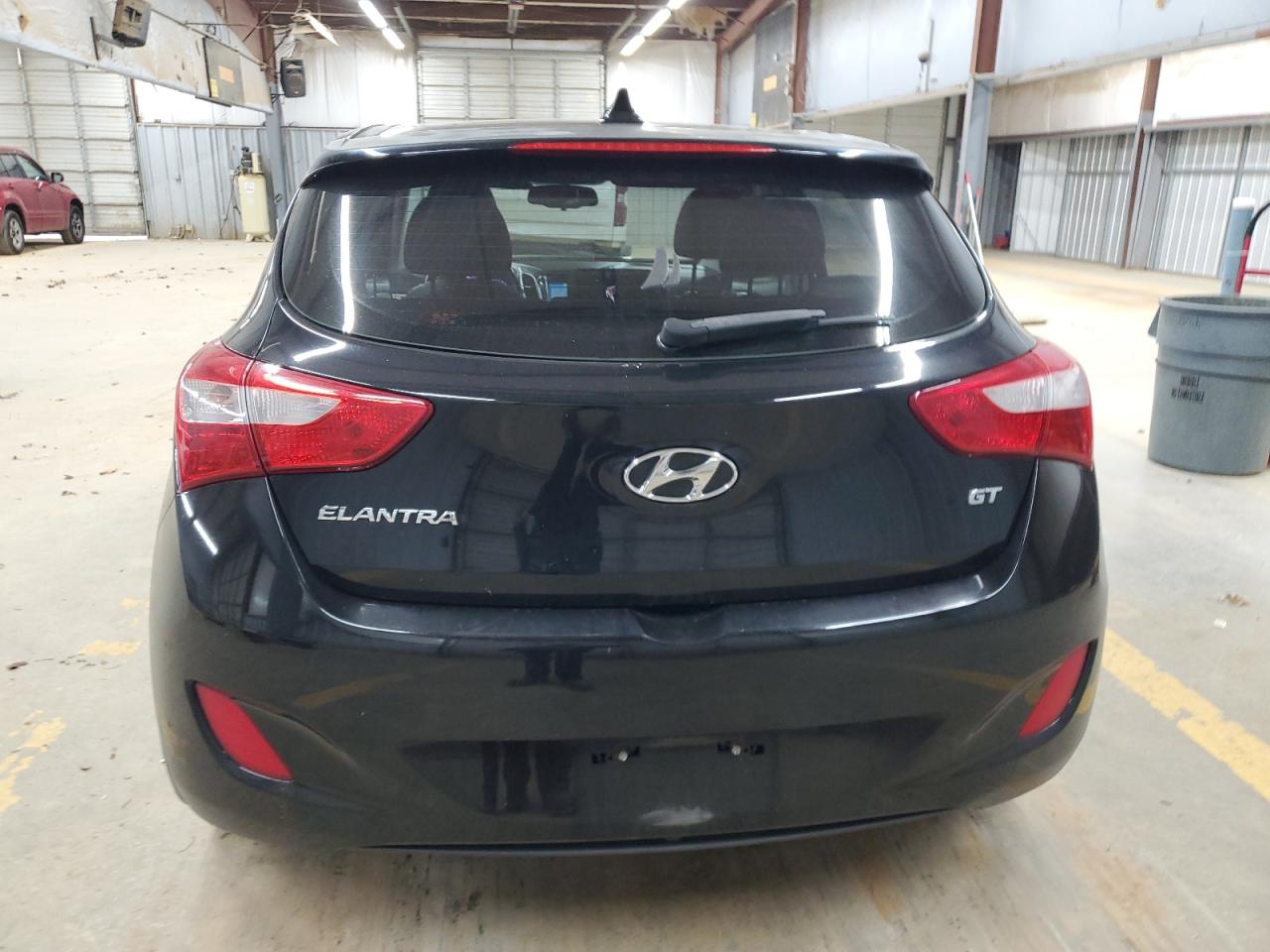 2013 Hyundai Elantra - Image 6