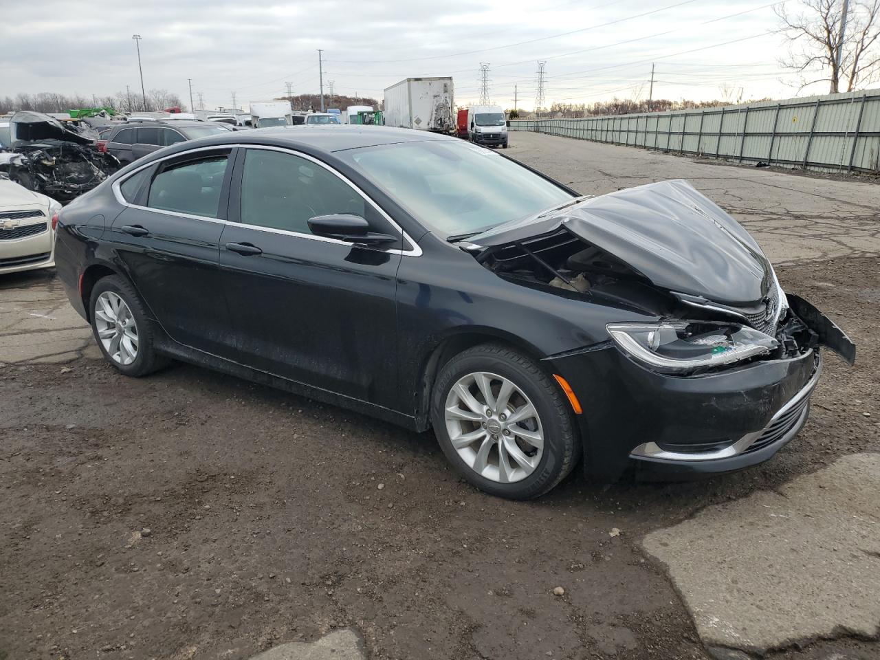 VIN 1C3CCCAB3GN175785 2016 CHRYSLER 200 no.4