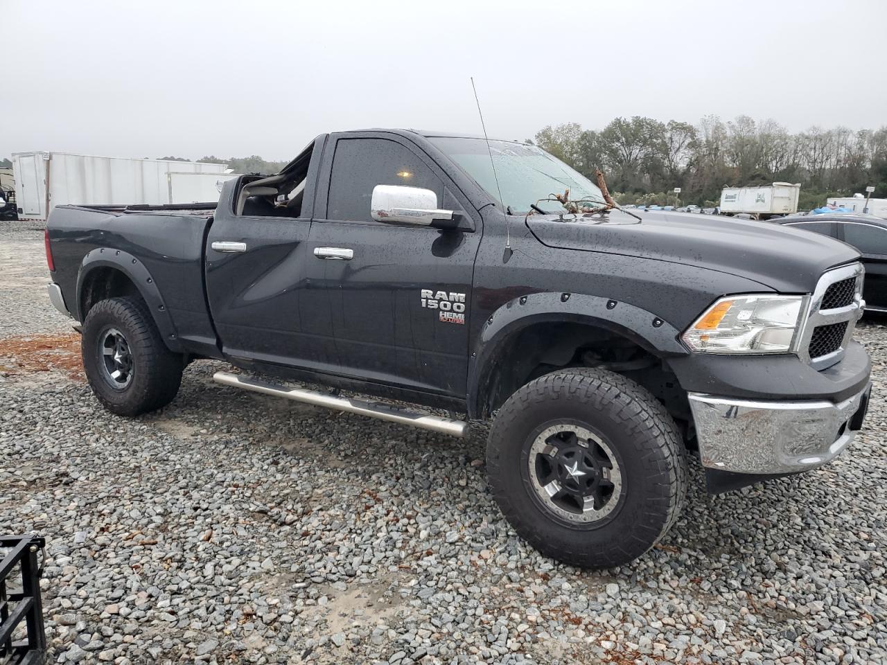 2018 RAM 1500 - Image 4