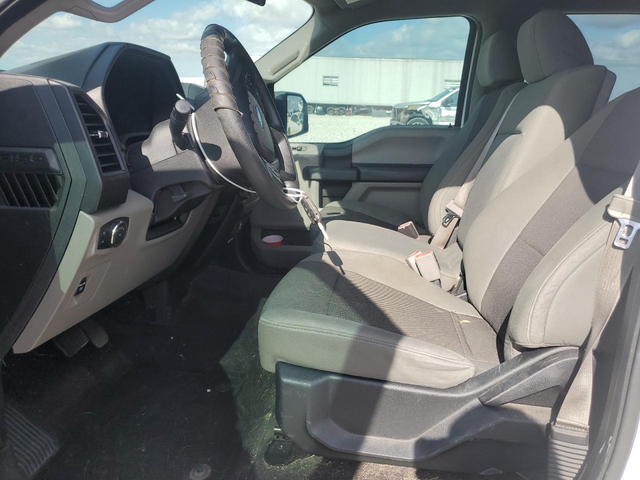 2016 Ford F-150 - Image 7