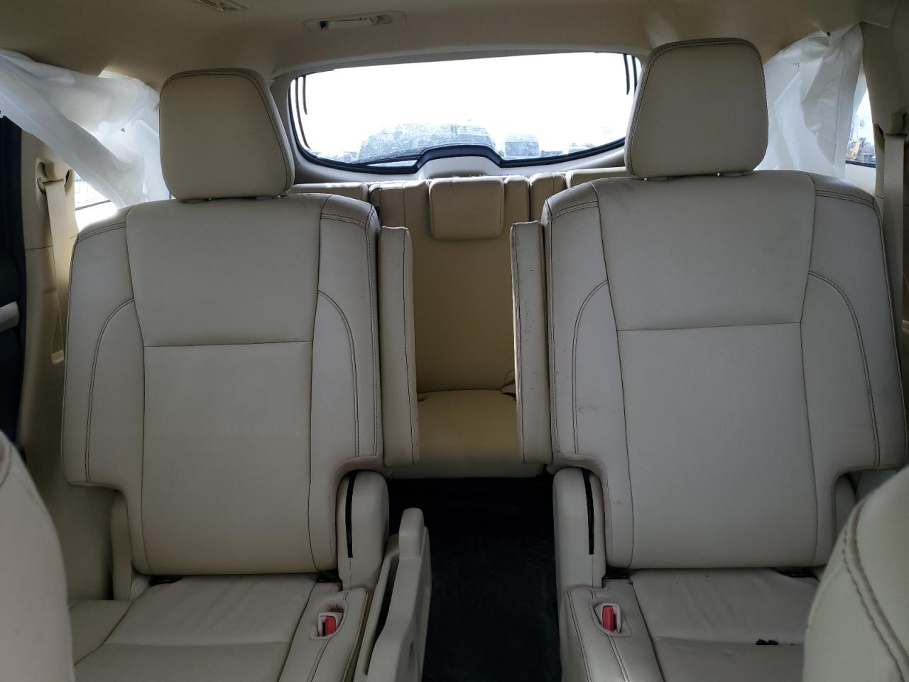 2019 Toyota Highlander - Image 10