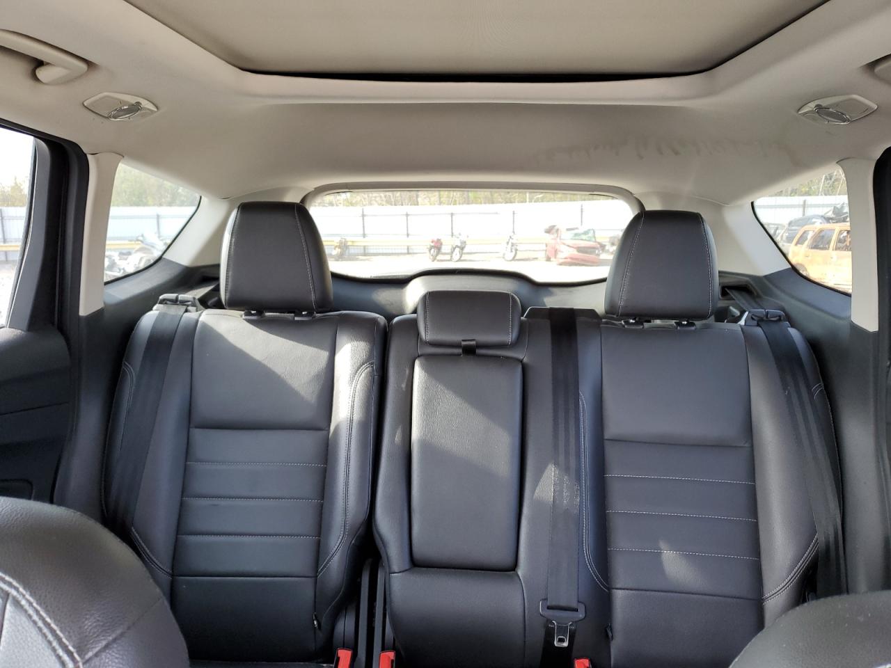 2014 Ford Escape - Image 10