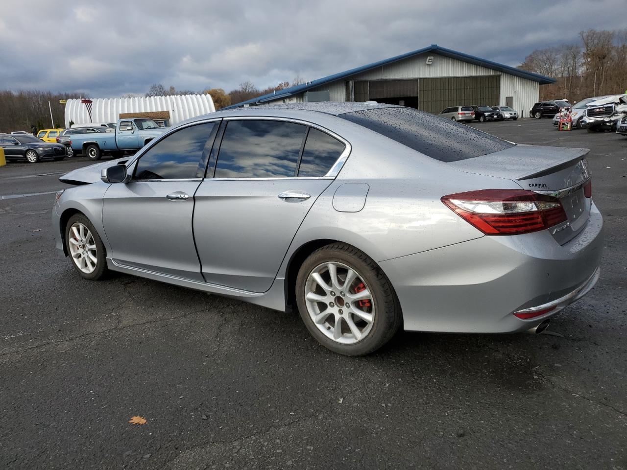 2016 Honda Accord - Image 2