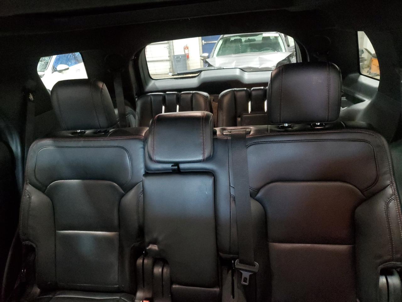 2019 Ford Explorer - Image 10