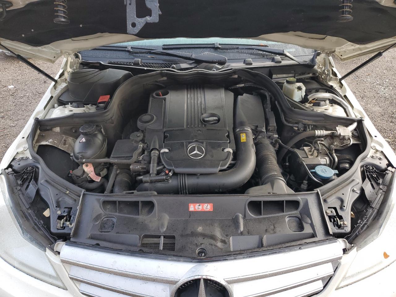 2012 Mercedes-Benz C-klasse - Image 11