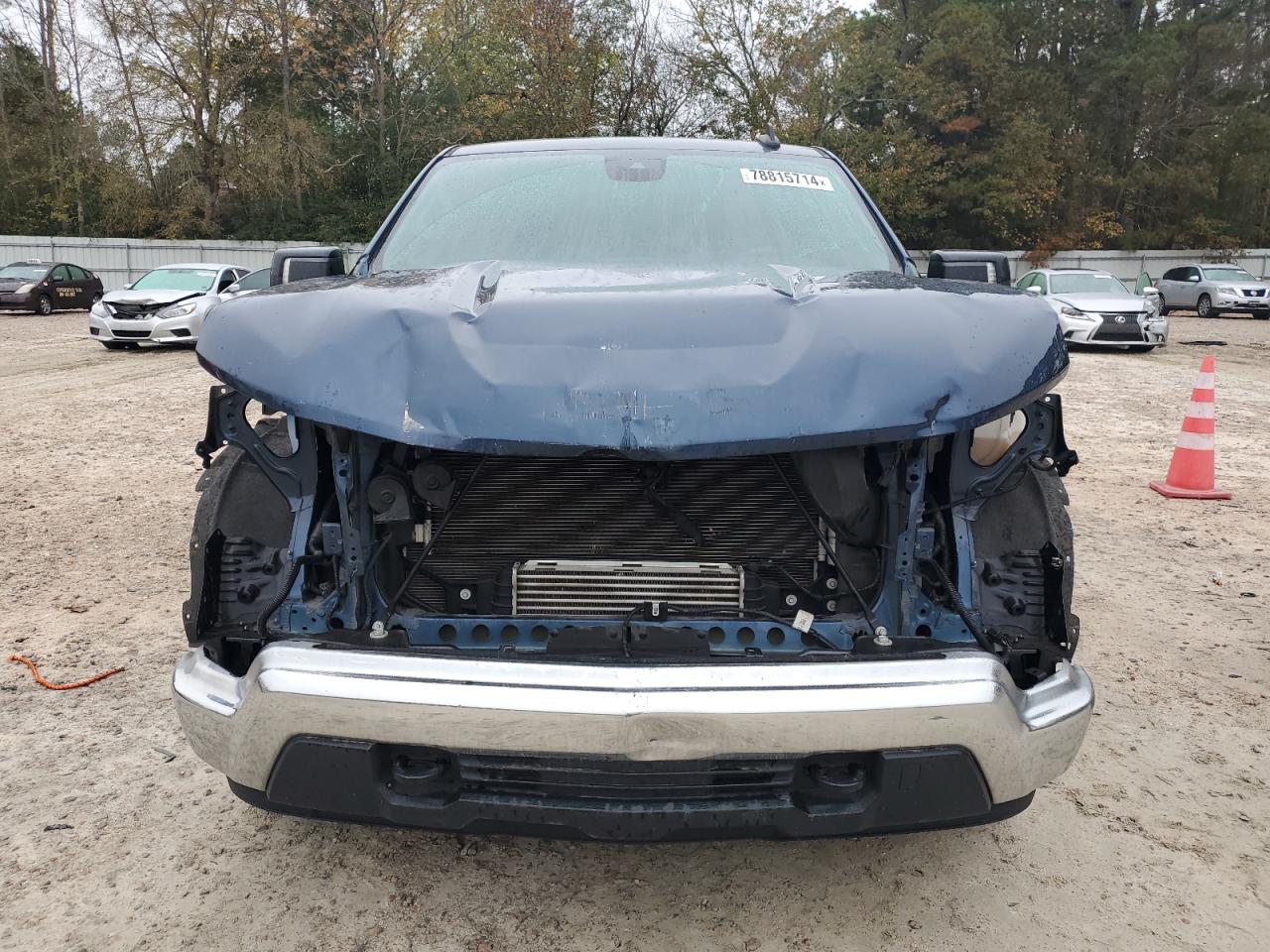 2022 Chevrolet Silverado - Image 5
