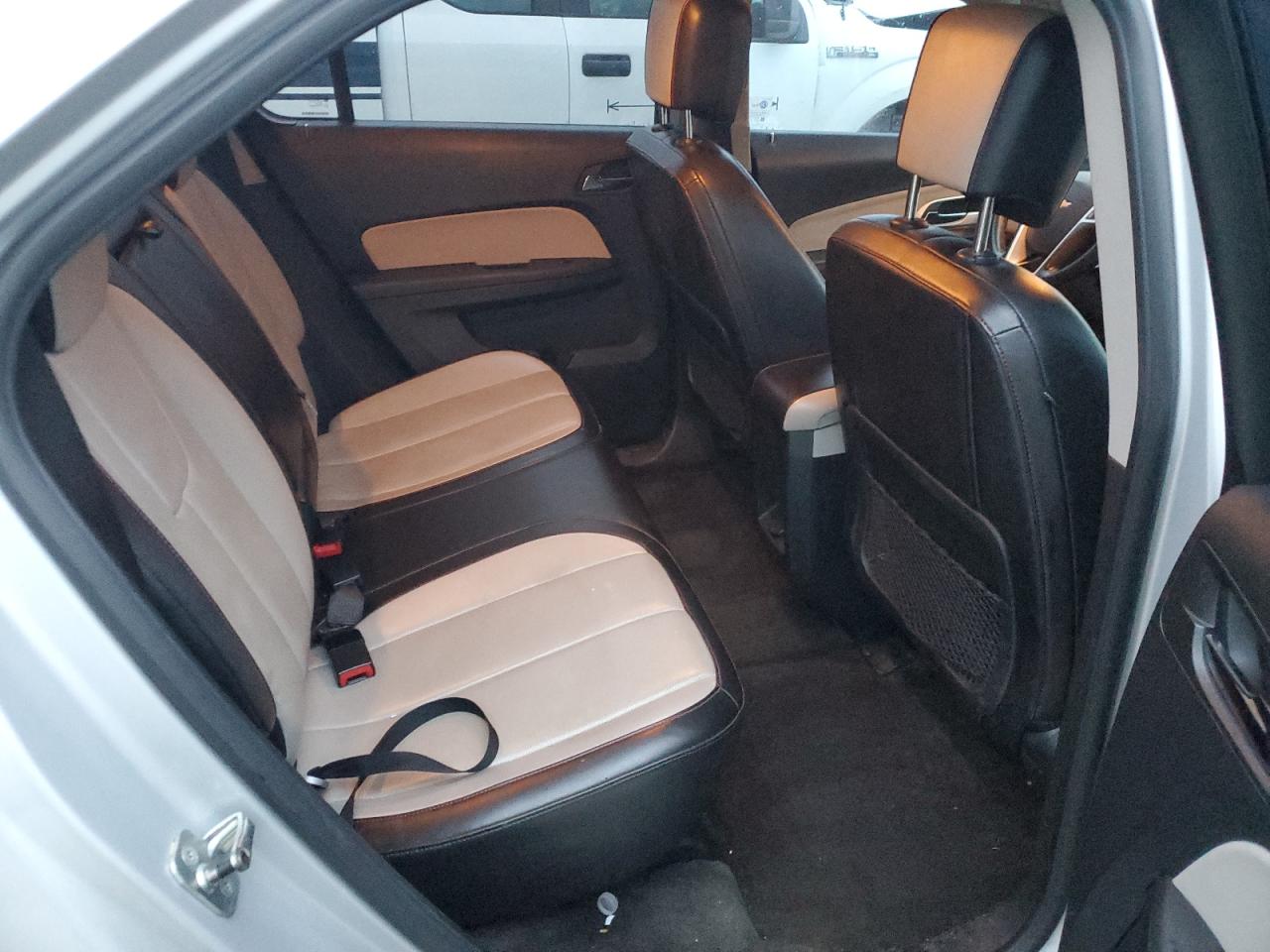 2010 Chevrolet Equinox - Image 10