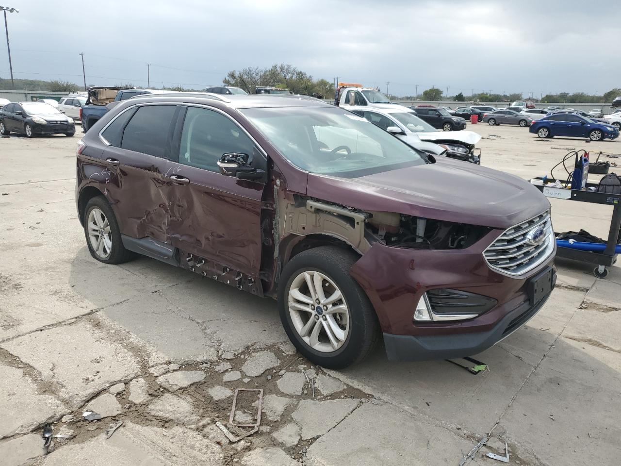 2019 Ford Edge - Image 4