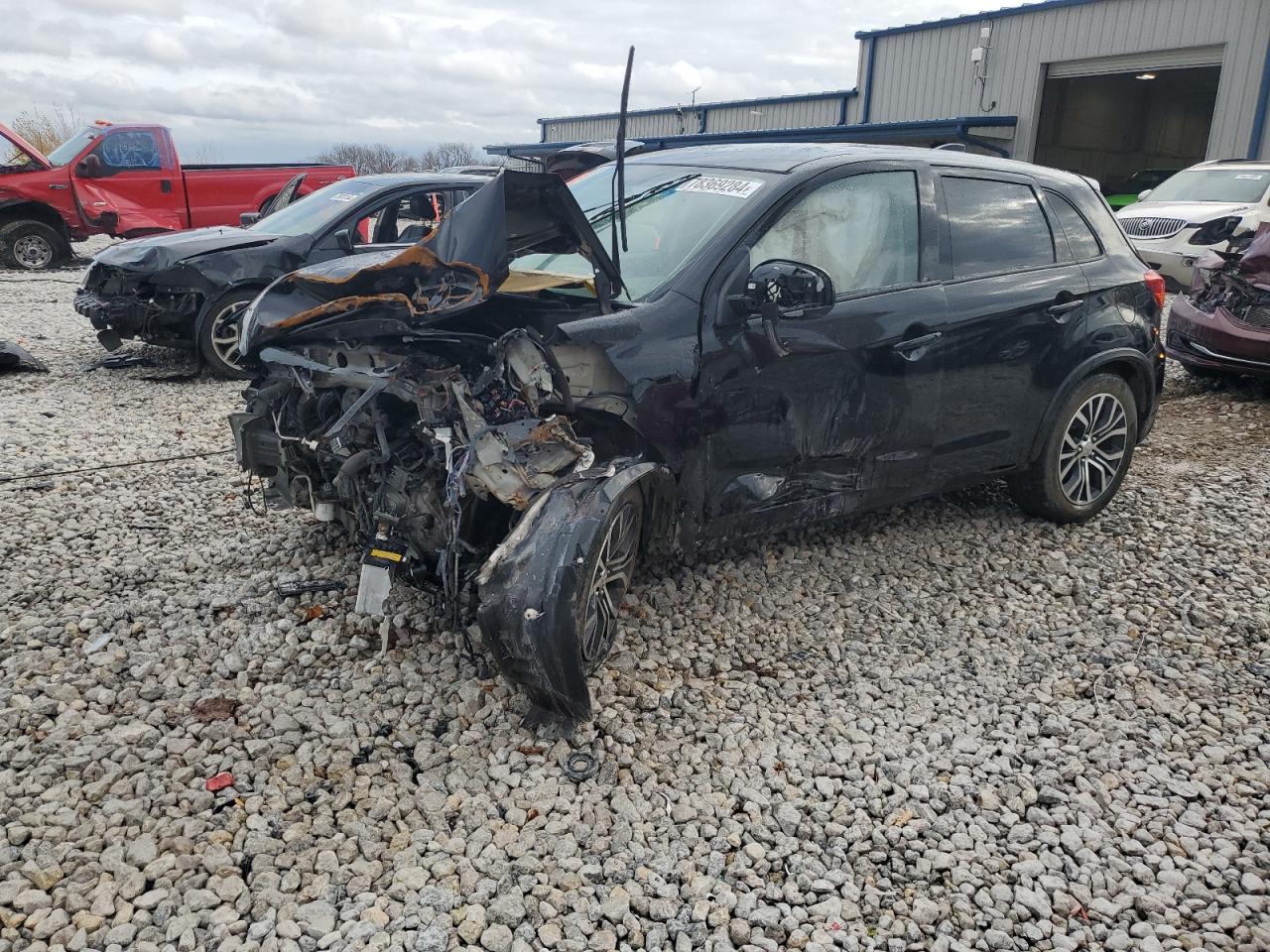 2019 Mitsubishi Outlander - Image 1