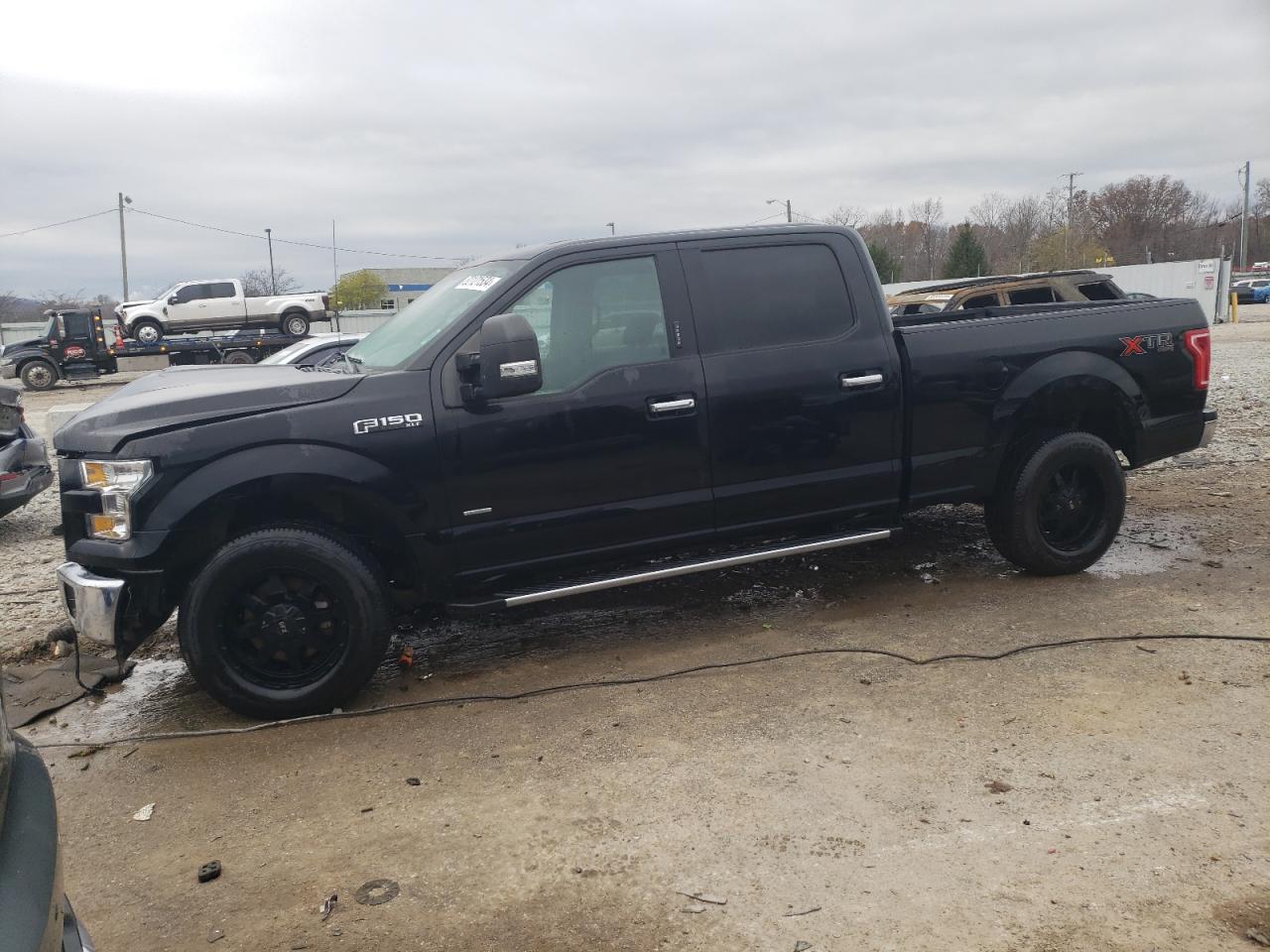 VIN 1FTFW1EG6GFB45958 2016 FORD F-150 no.1