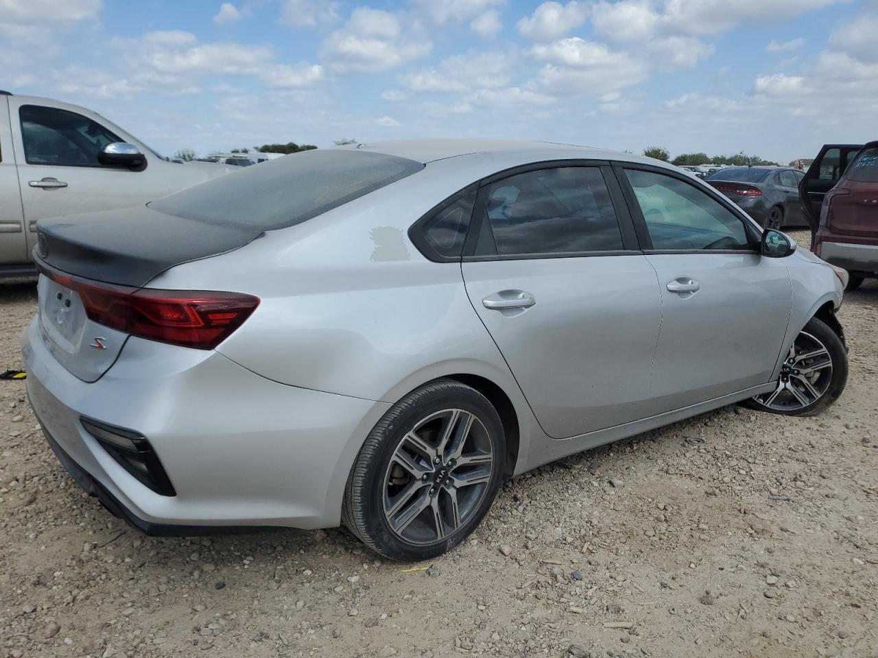 2019 Kia Forte - Image 3