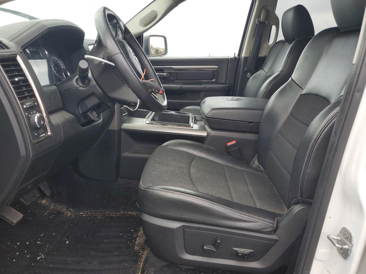 2014 RAM 1500 - Image 7