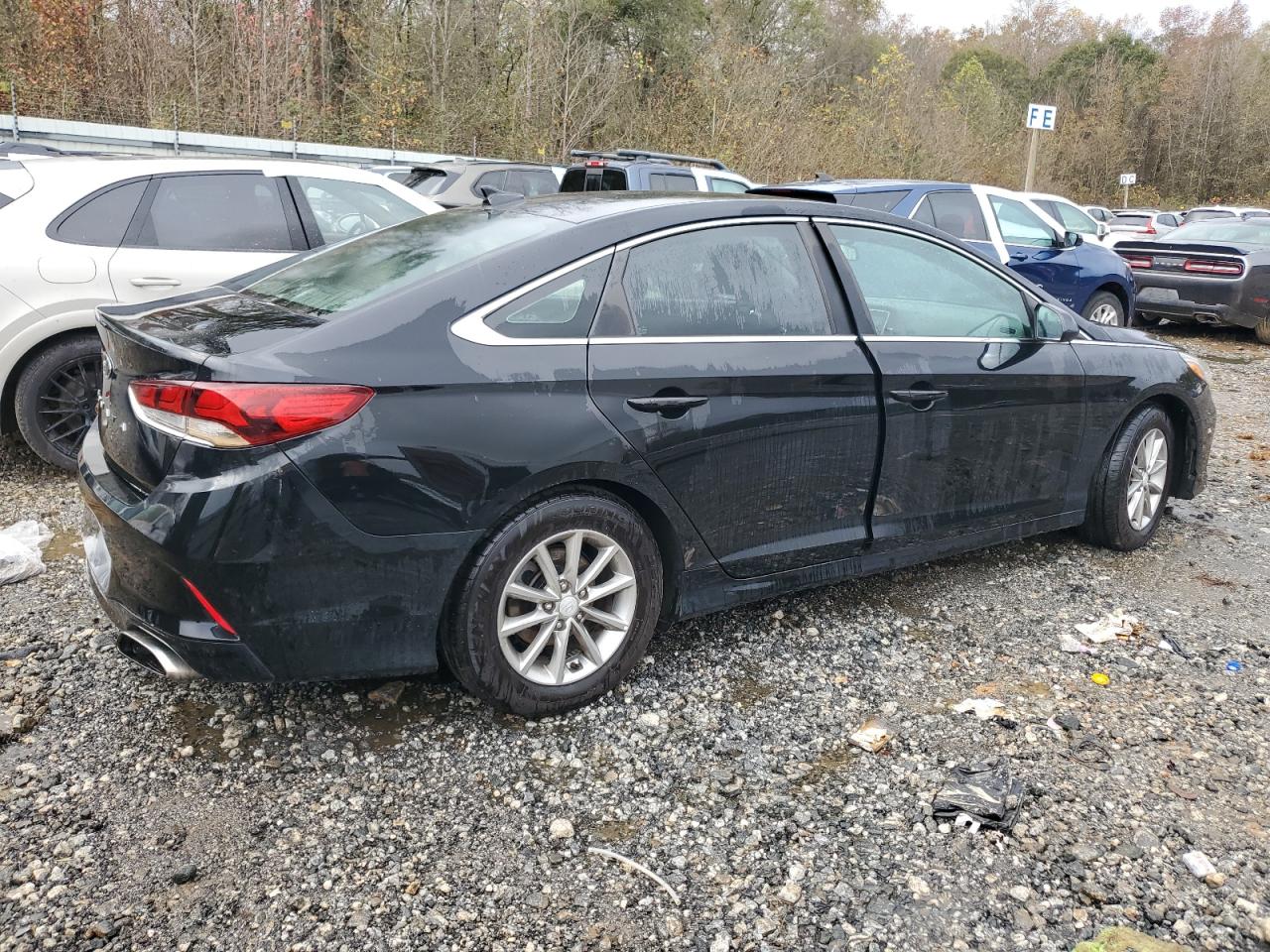 2018 Hyundai Sonata - Image 3