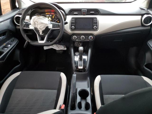  NISSAN VERSA 2022 Красный