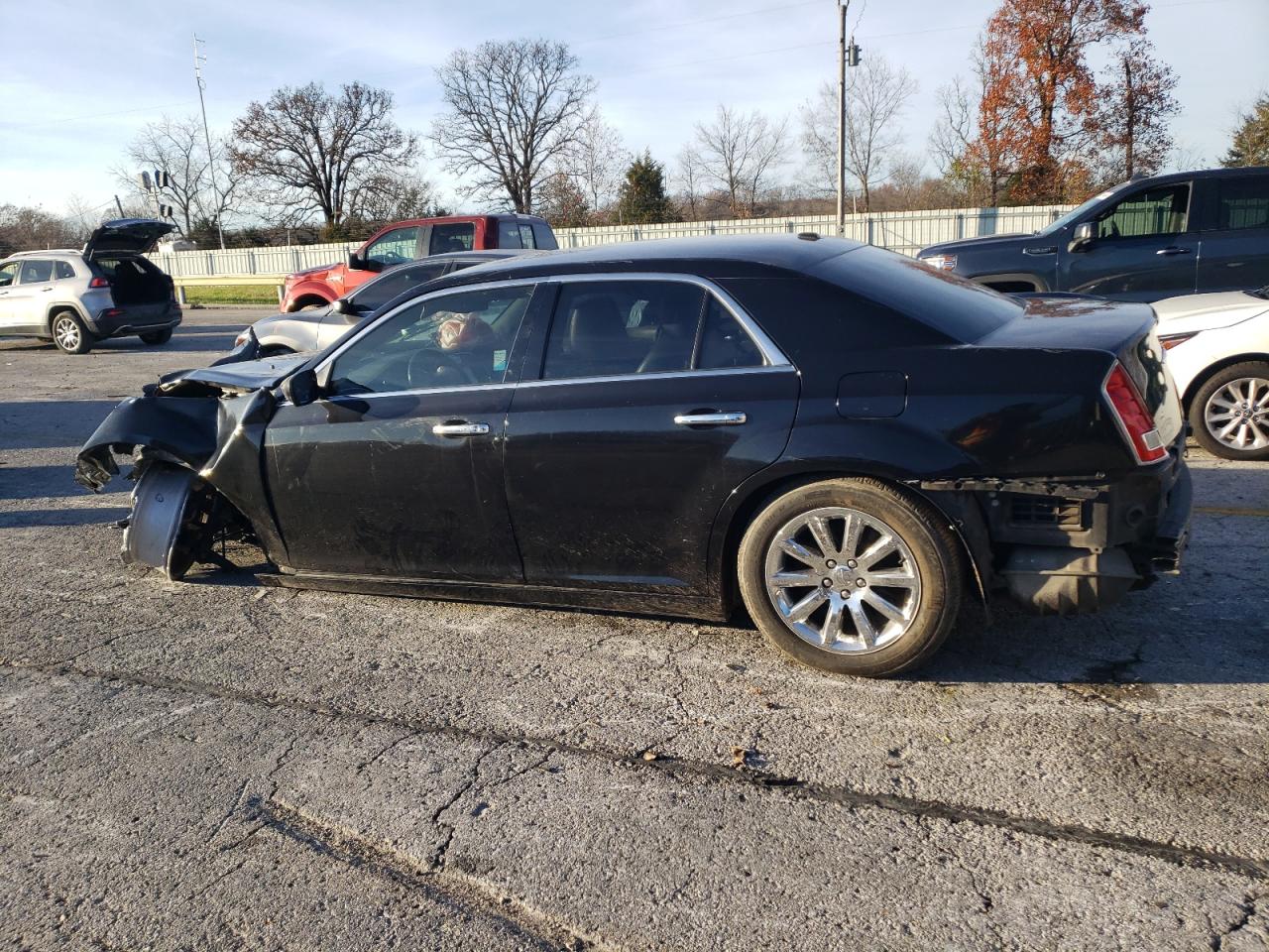 2011 Chrysler 300 - Image 2