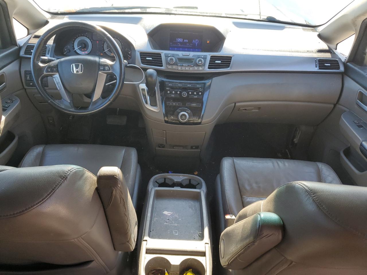 2012 Honda Odyssey - Image 8