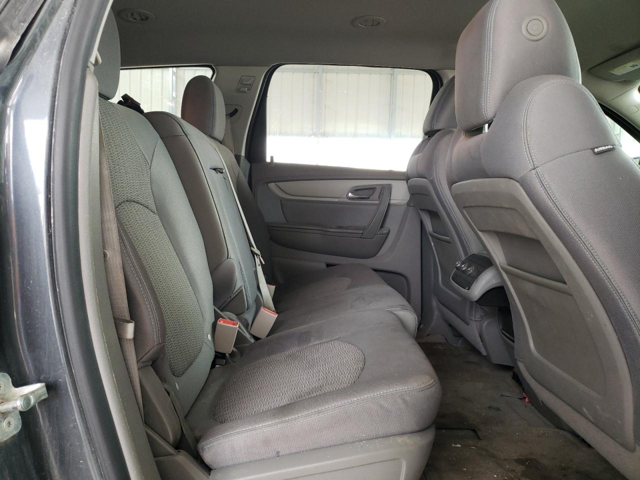 2013 Chevrolet Traverse - Image 11