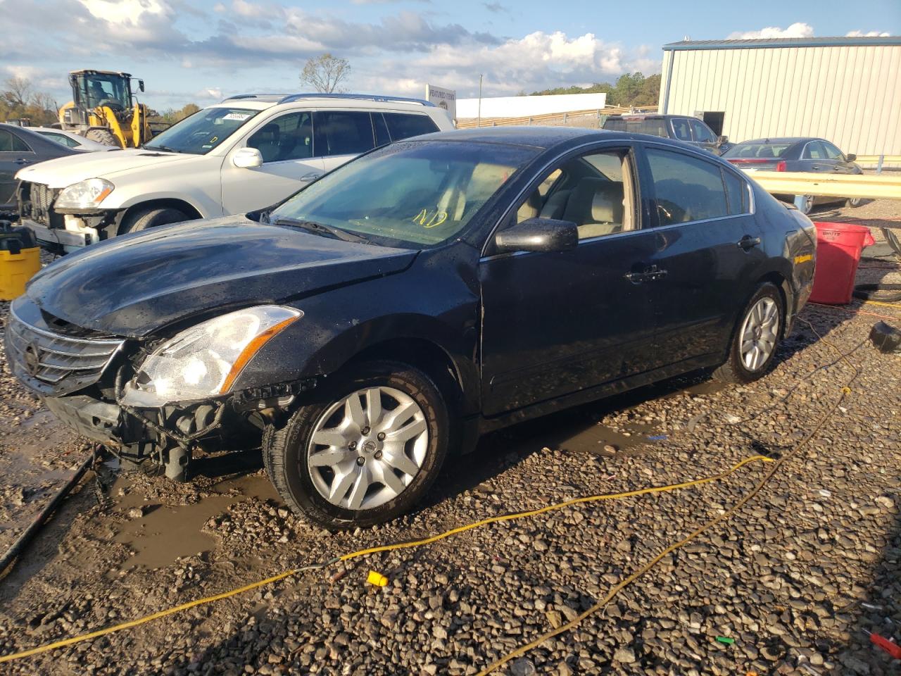 2010 Nissan Altima - Image 1