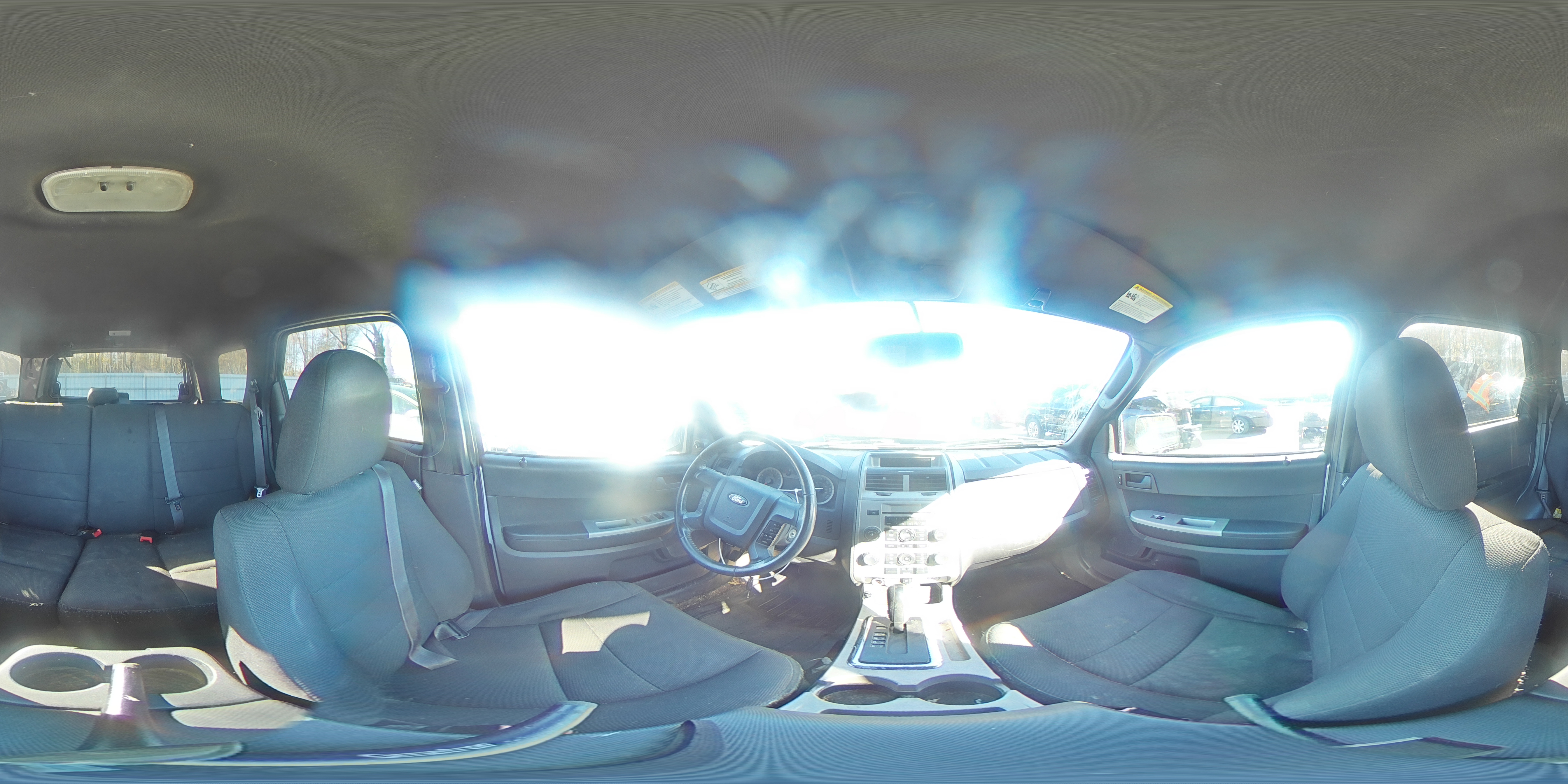 2010 Ford Escape - Image 13