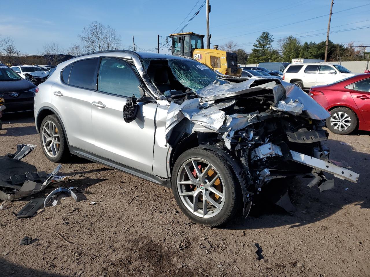 2018 Alfa Romeo Stelvio - Image 4
