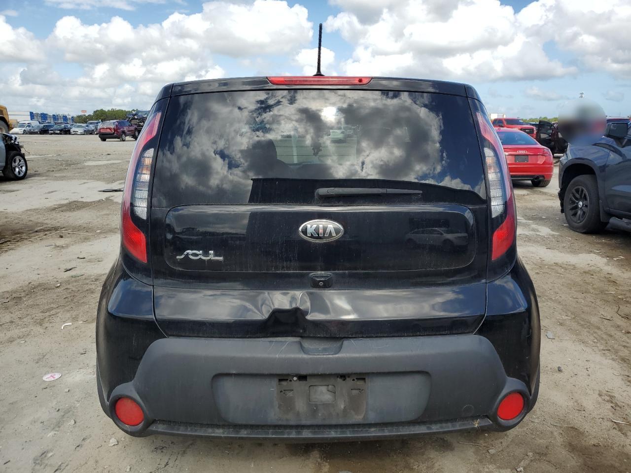 KNDJN2A29G7354411 2016 Kia Soul