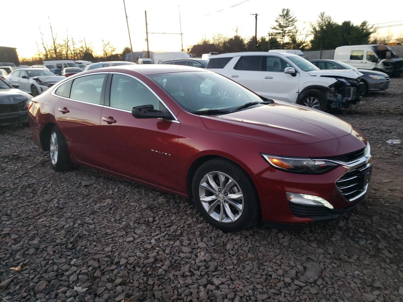 VIN 1G1ZF5SU8KF217307 2019 CHEVROLET MALIBU no.4