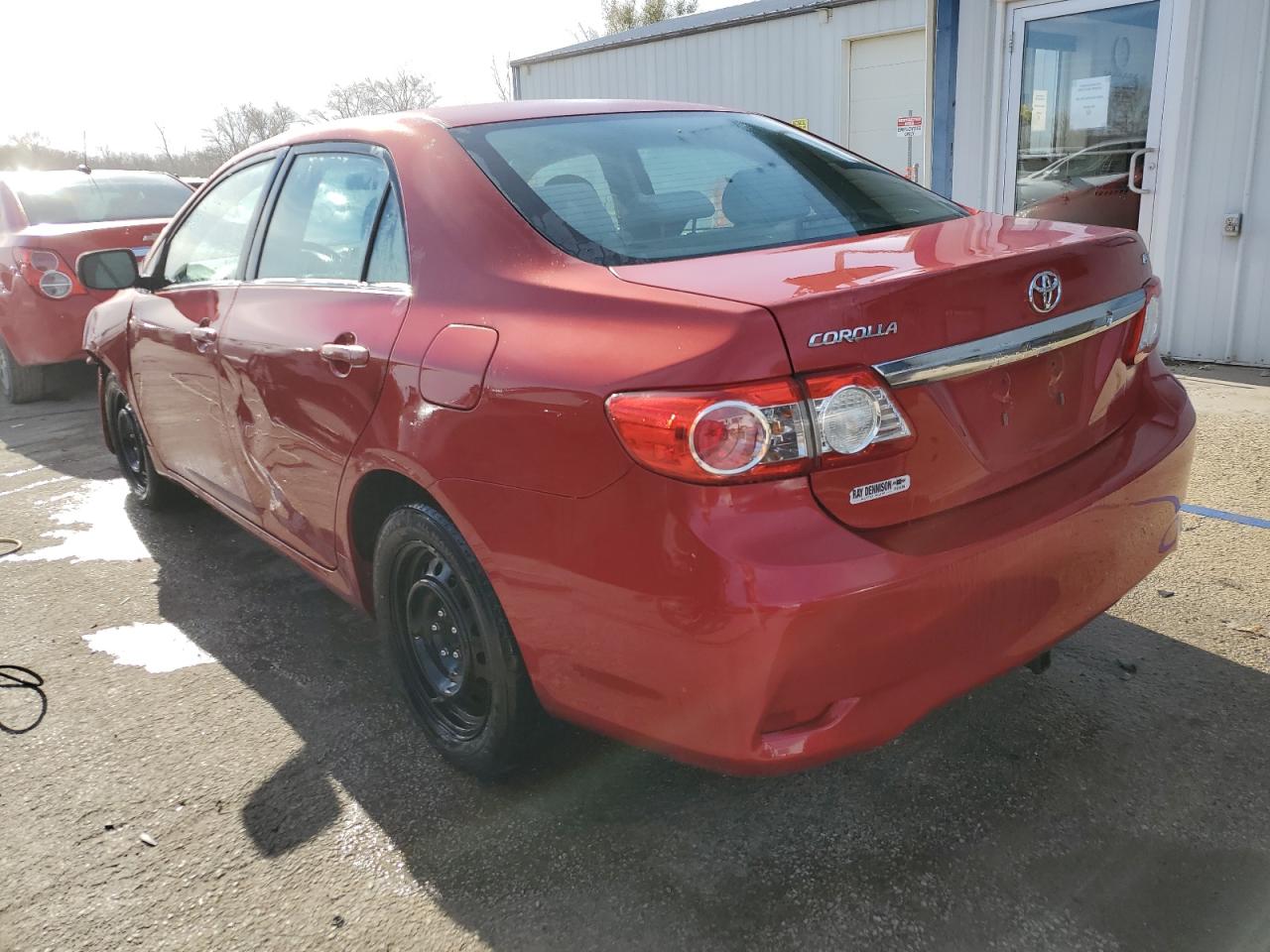 VIN 2T1BU4EE4DC037170 2013 TOYOTA COROLLA no.2