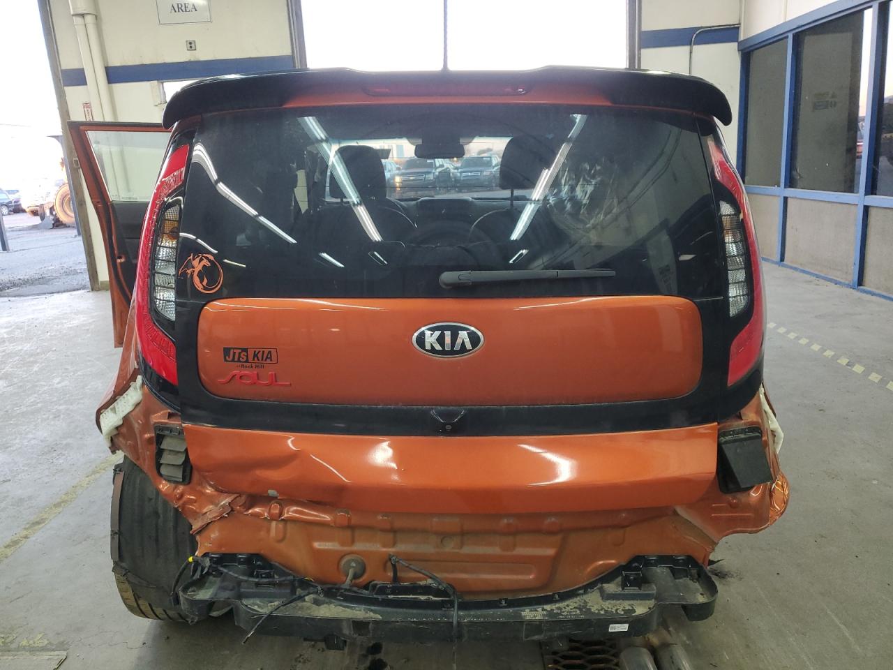 VIN KNDJX3AA0J7578181 2018 KIA SOUL no.6