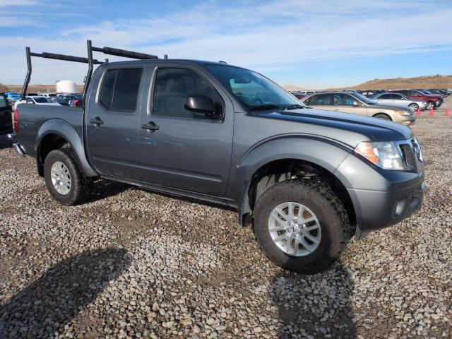  NISSAN FRONTIER 2017 Серый