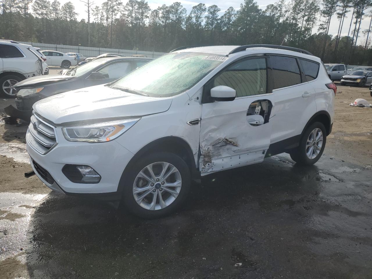 2019 Ford Escape - Image 1