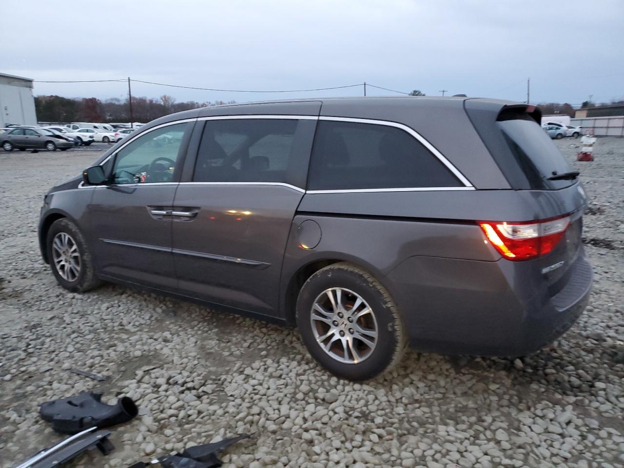 2012 Honda Odyssey - Image 2