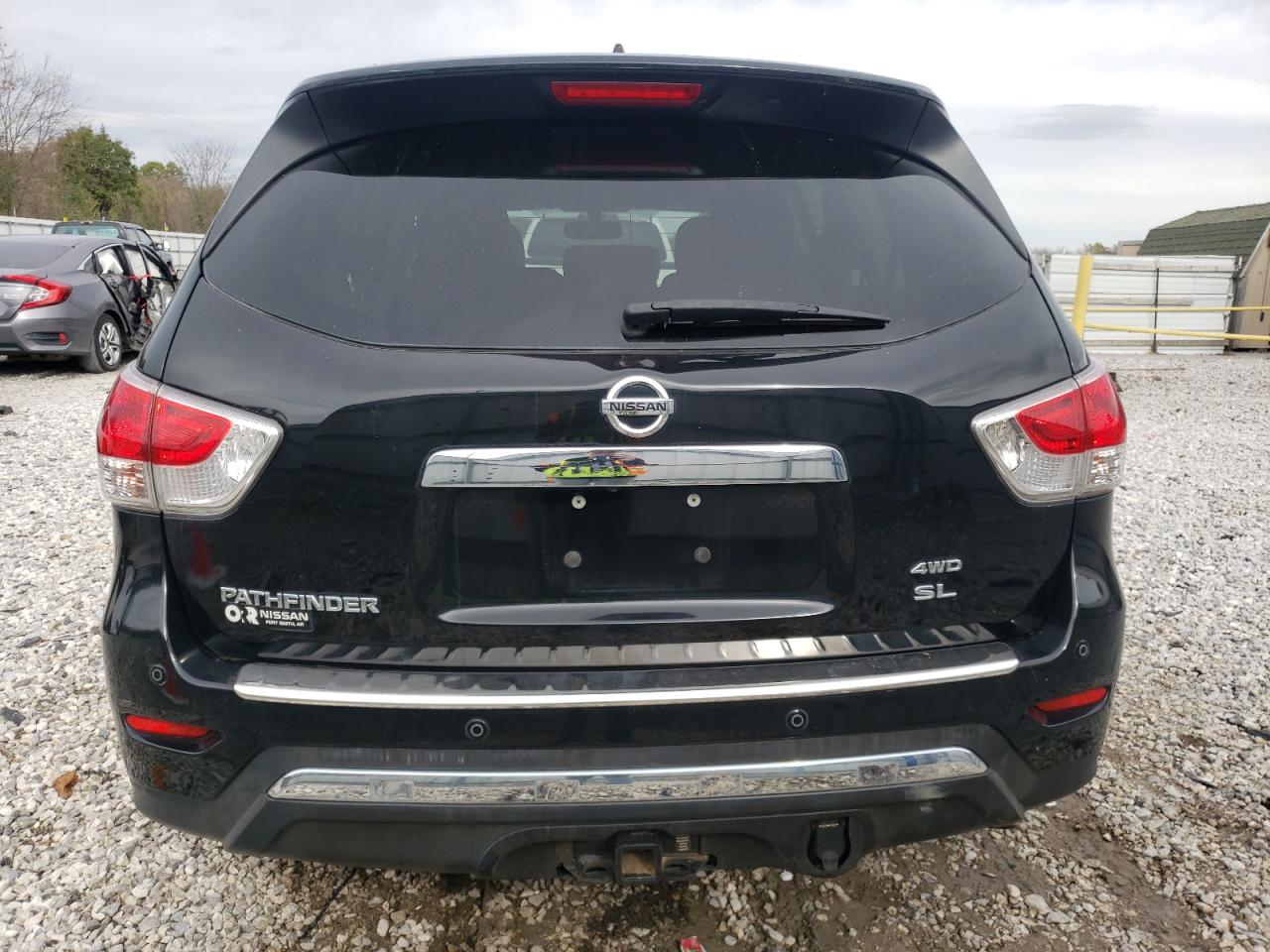 2016 Nissan Pathfinder - Image 6