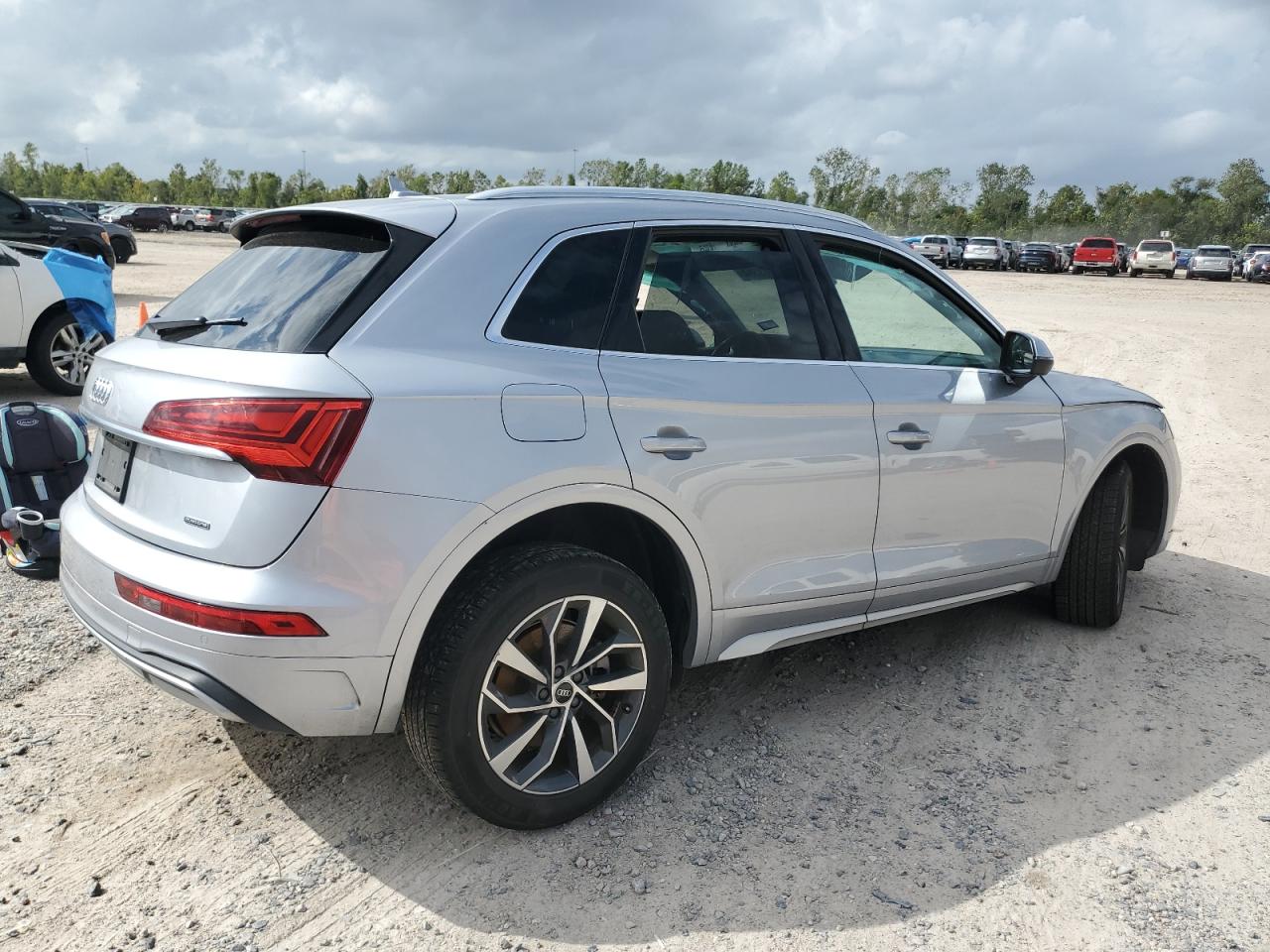 VIN WA1BAAFY1M2018875 2021 AUDI Q5 no.3