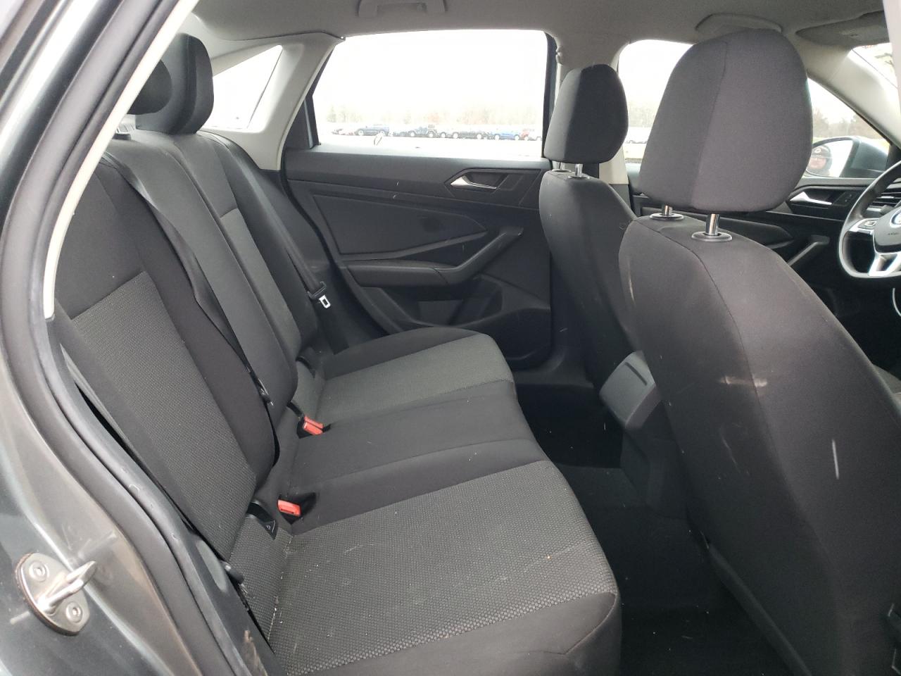 2019 Volkswagen Jetta - Image 10