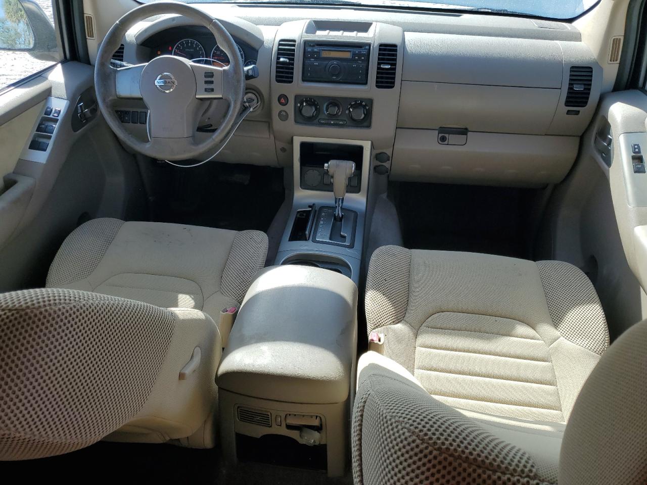 2012 Nissan Pathfinder - Image 8