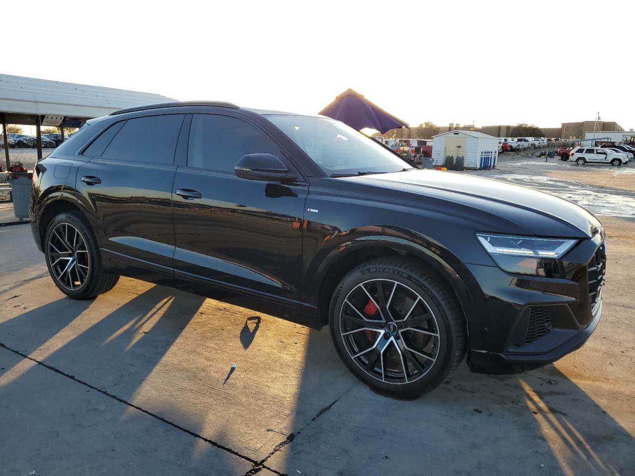 VIN WA1EVAF14KD022411 2019 AUDI Q8 no.4