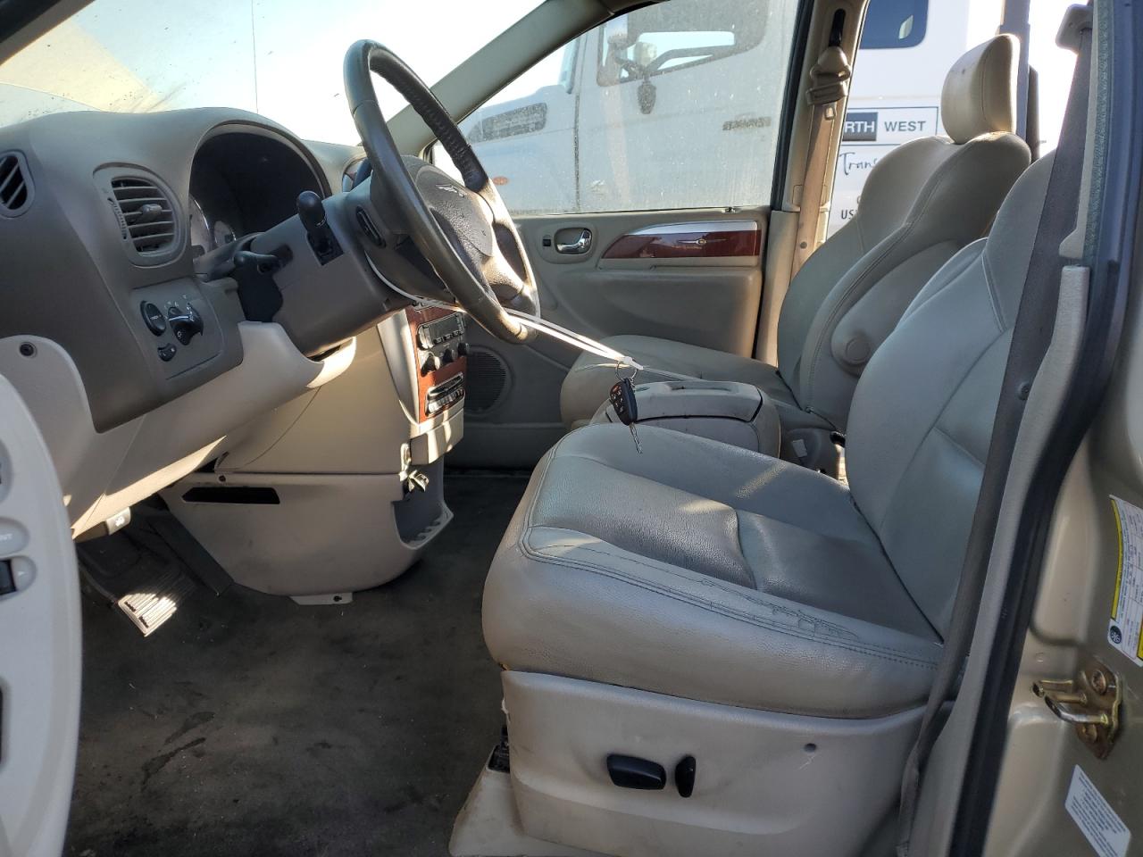 2006 Chrysler Town & Country Limited VIN: 2A4GP64L36R738398 Lot: 79913034