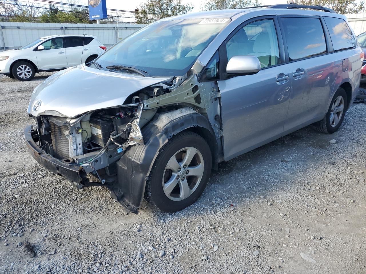 2012 Toyota Sienna - Image 1