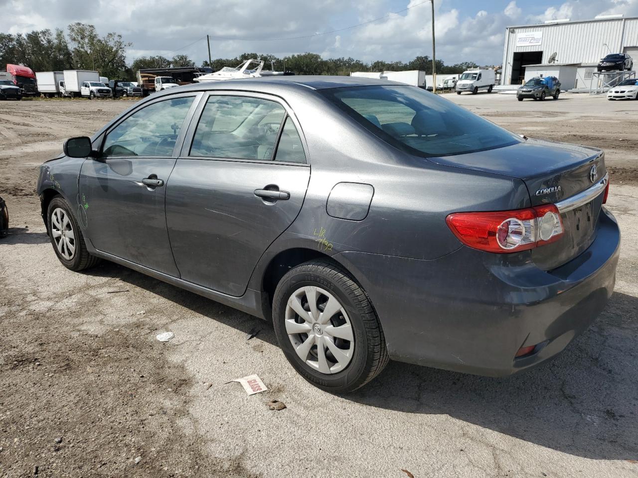 VIN 2T1BU4EE6DC968026 2013 TOYOTA COROLLA no.2