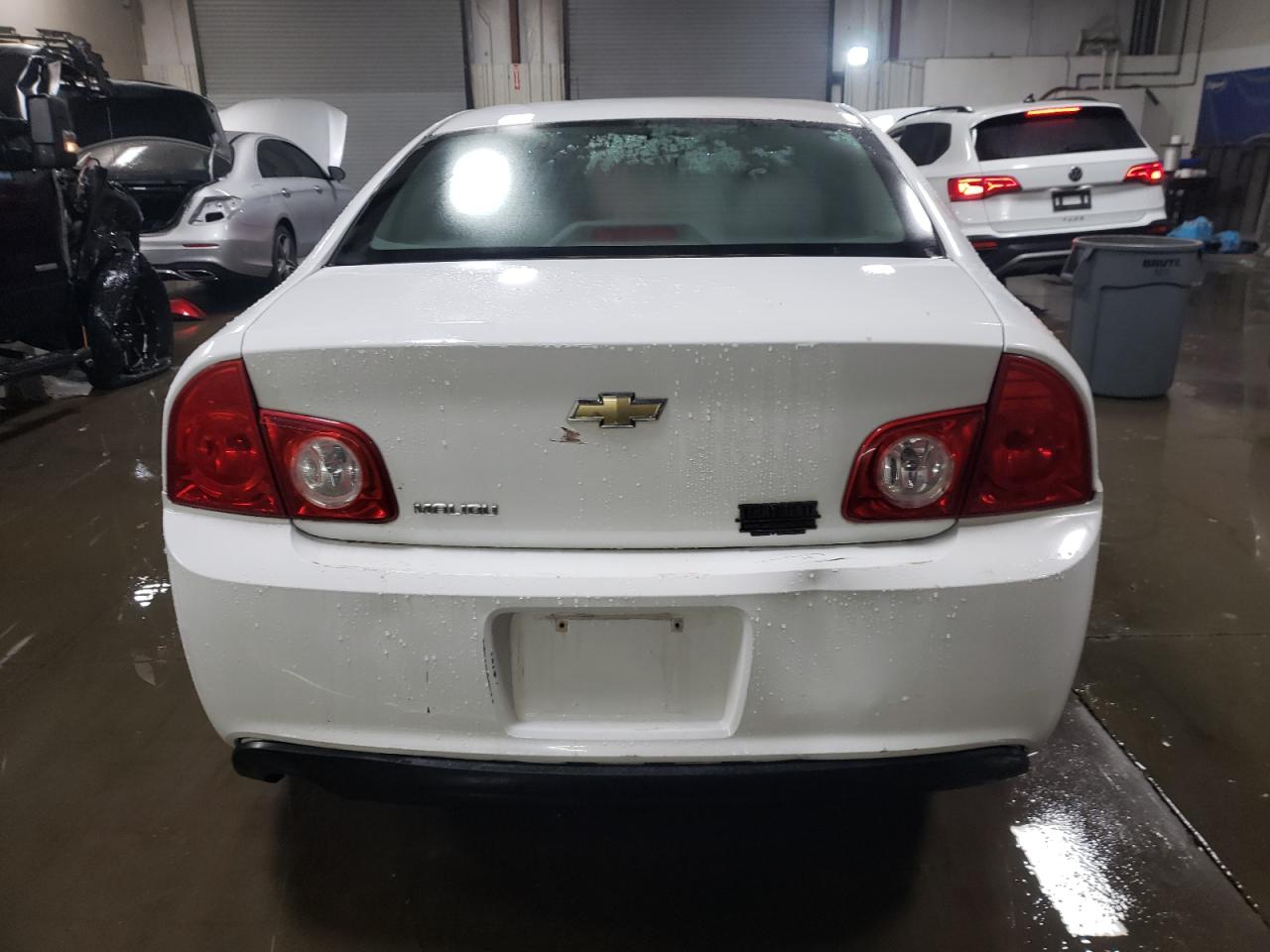 2011 Chevrolet Malibu - Image 6