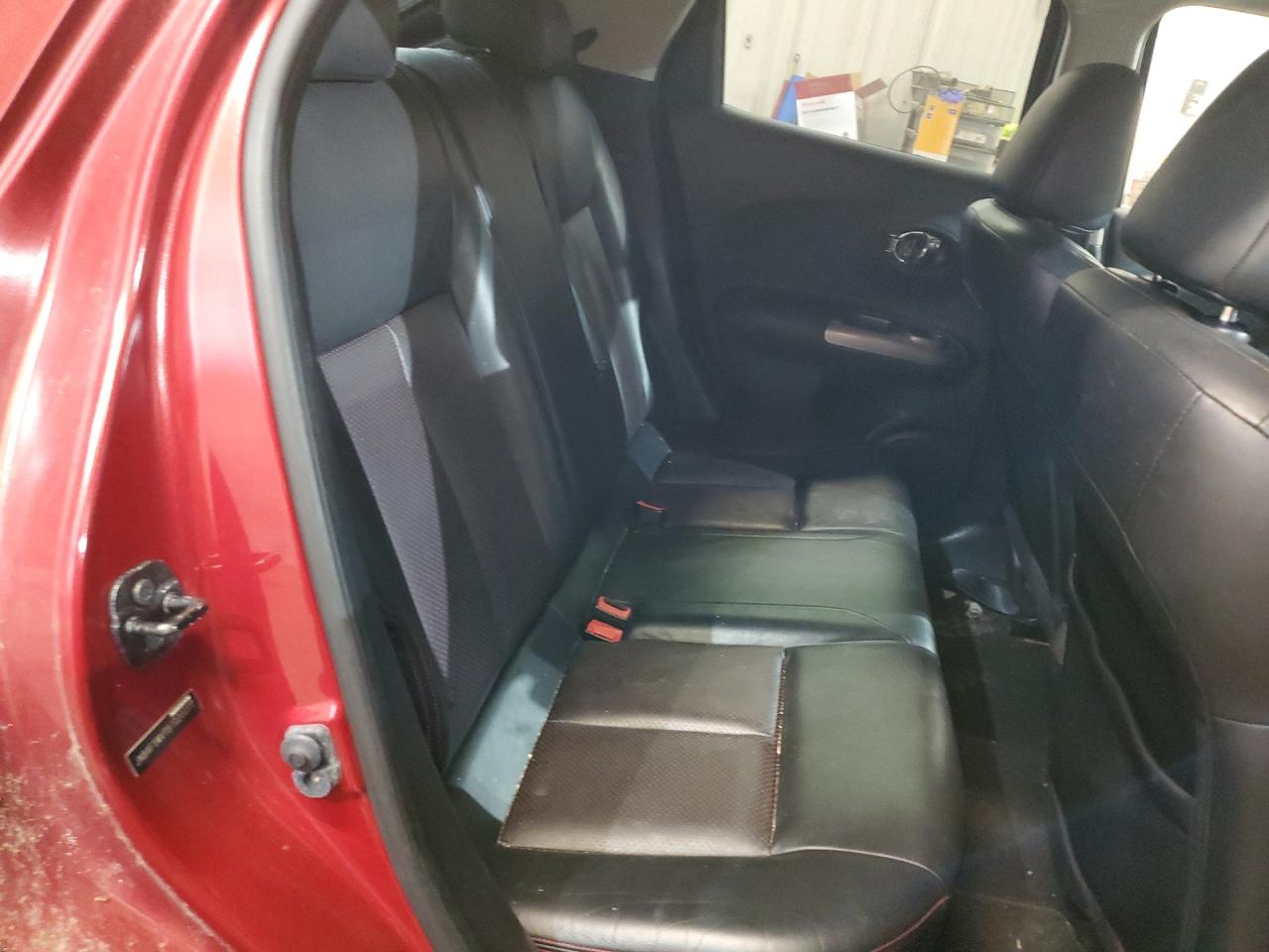 2011 Nissan Juke - Image 11