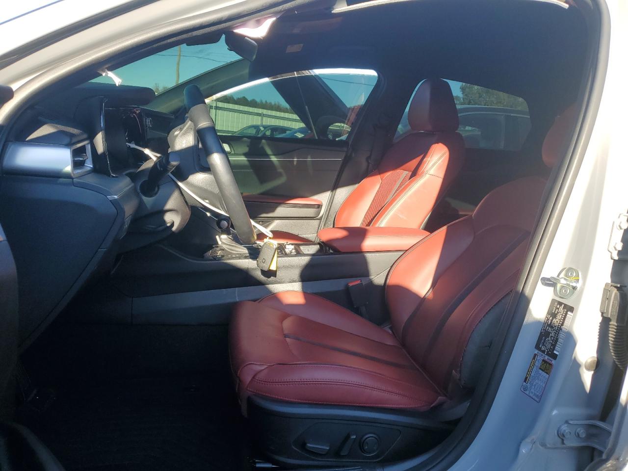 2024 Kia K5 - Image 7