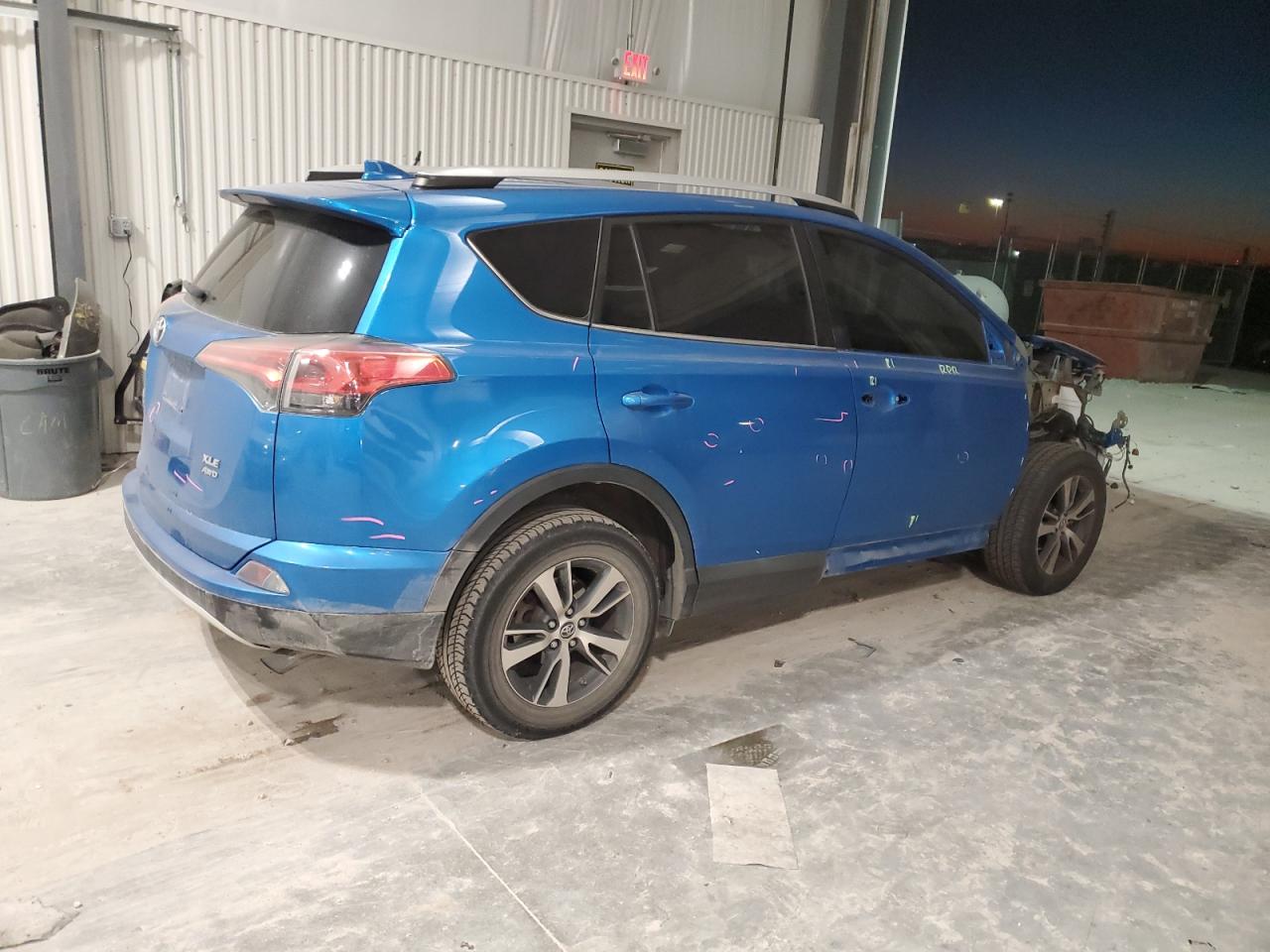 2016 Toyota RAV 4 - Image 3